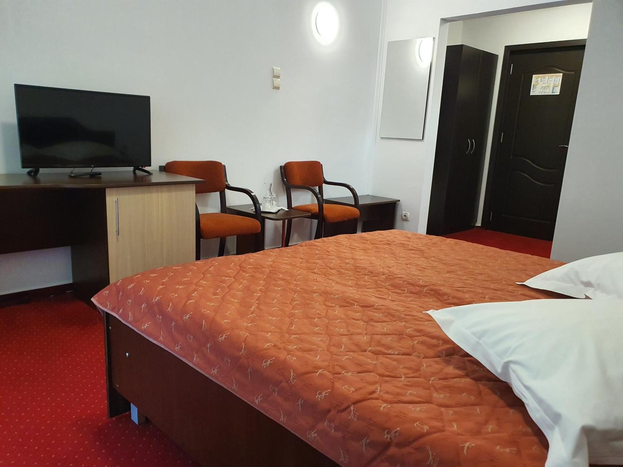 Hotel Cristal Sinaia Pokoj fotografie